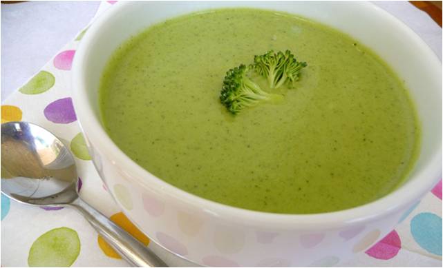 شوربة خضار بالبروكلي